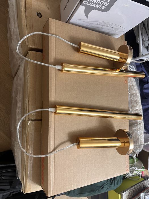 Подвесные люстры в золотом оттенке