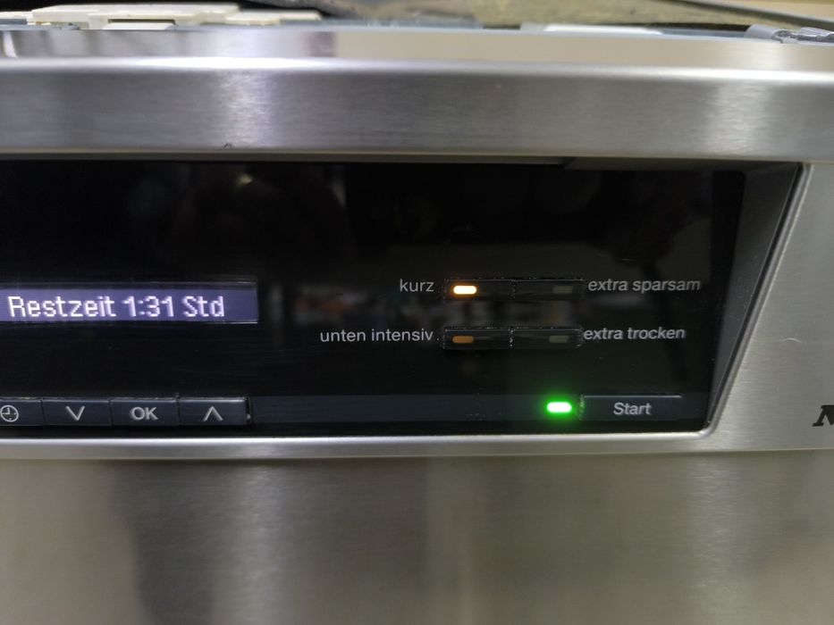 Съдомиялна Miele G 6510 SCU - 14 комплекта  за вграждане на 60см.