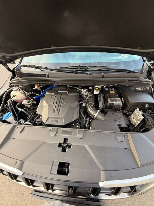 Sroʻchne sotladi kia karnval