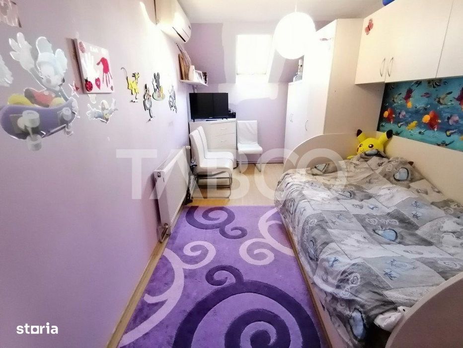 Apartament decomandat de vanzare 3 camere 87 mp utili mobilat Terezian