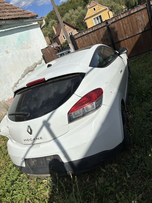 Renault Megane 3 coupe lovit