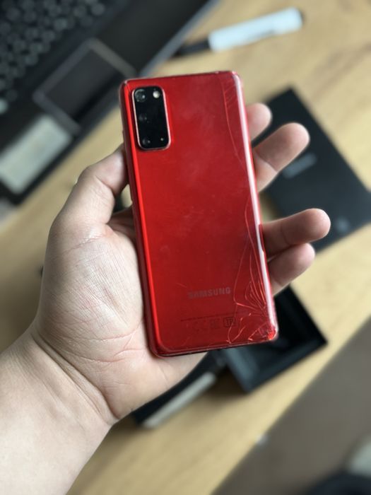 Самсунг,Samsung смартфон с20/S20