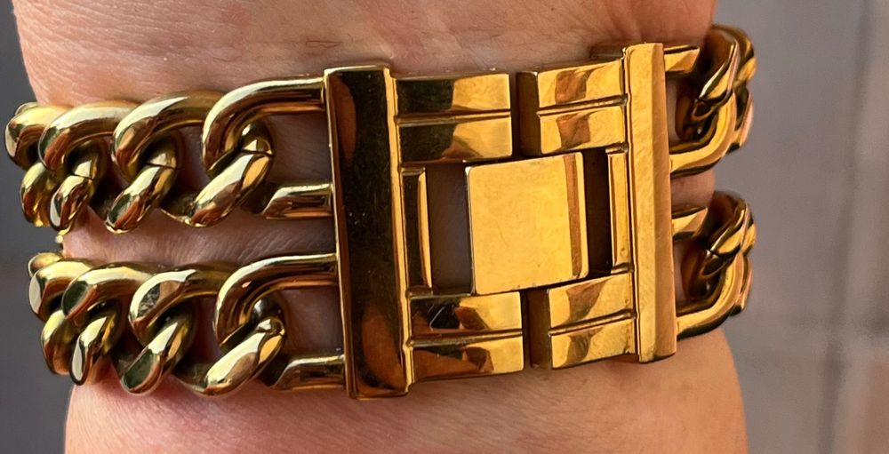 Екскузивен дамкси часовник