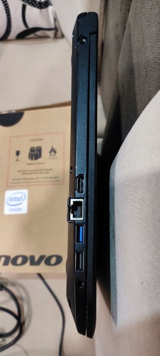 Лаптоп Lenovo 15" + зарядно