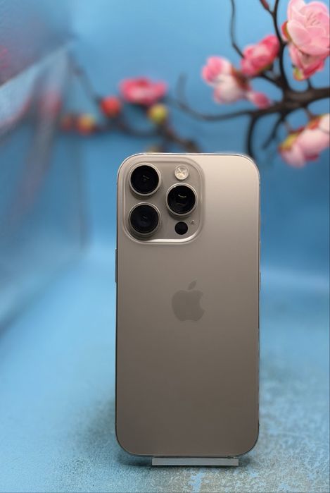 Apple iPhone 16 Pro, 256GB, 5G, Natural Titanium
