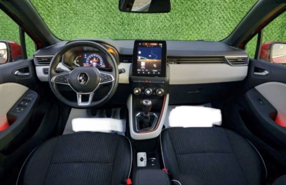 Renault Clio 5- 1.3 Turbo, 140hp 6speed INTENS