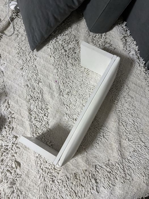 Отдам подставку для рук за 2 киндера