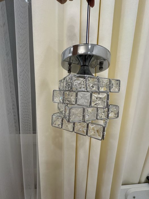 Продам люстру из стекла