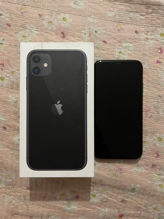 продам айфон 11