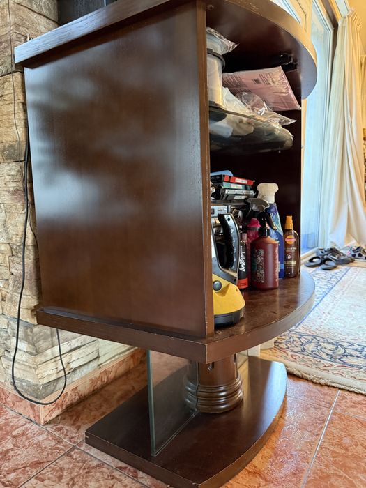 Шкаф + поставка + шкаф + маса