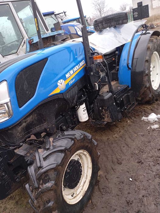 New Holland T4 110f