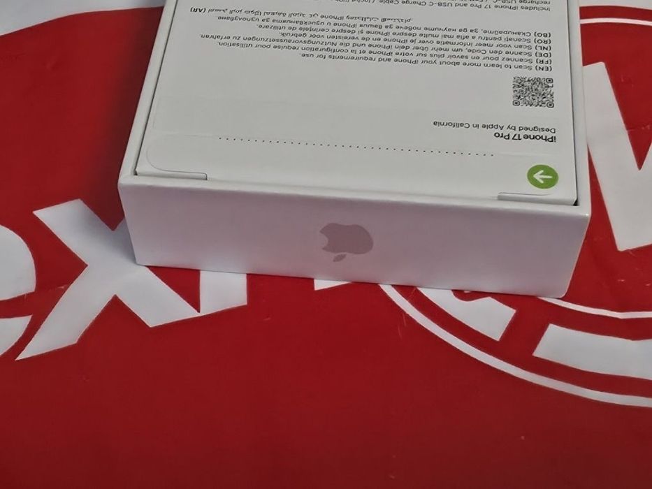 ***ЗАПЕЧАТАН 256GB iPhone 17 Pro Техномаркет Гаранция 2027 Silver | Си