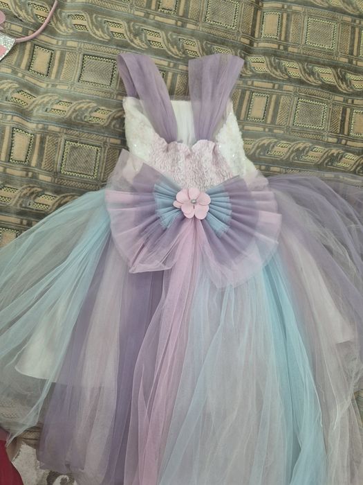 Нарядное платье на выпускной