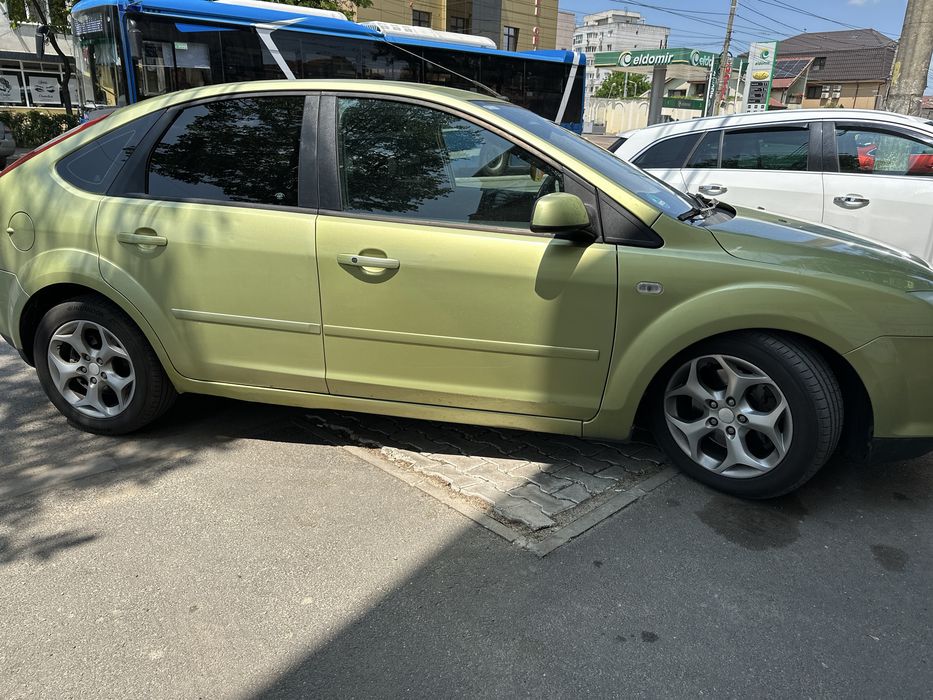 FORD Focus 2005 — imagine 2