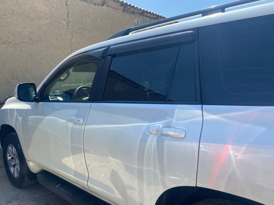 Продаем Toyota land cruiser prado