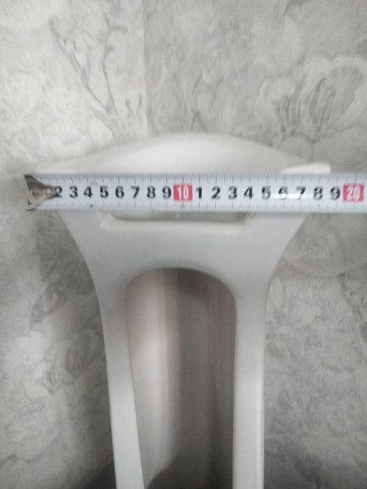 Пьедестал для раковины, фаянс, 66 см.