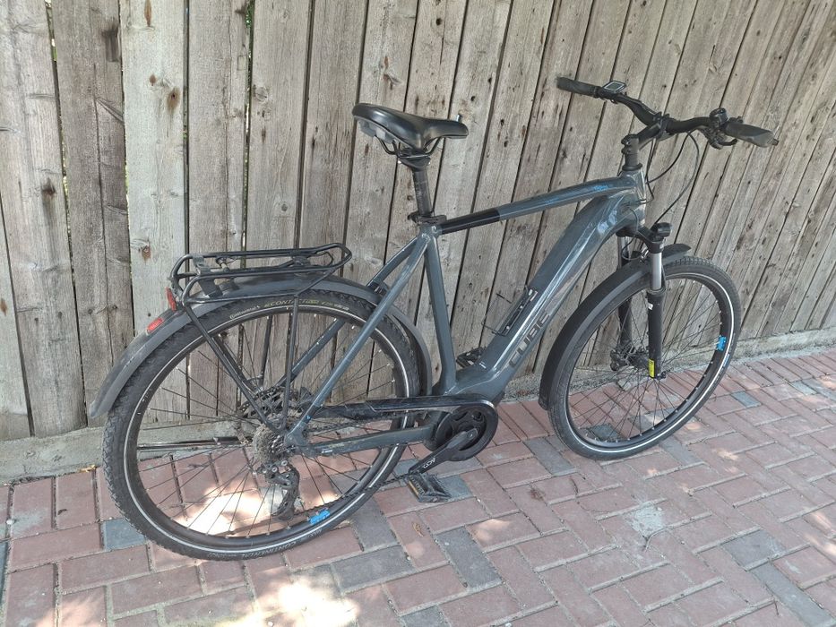 Bicicleta electrica  Cube XL
