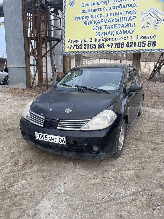 Продается Nissan Tiida. Есть хорошй  Торг.