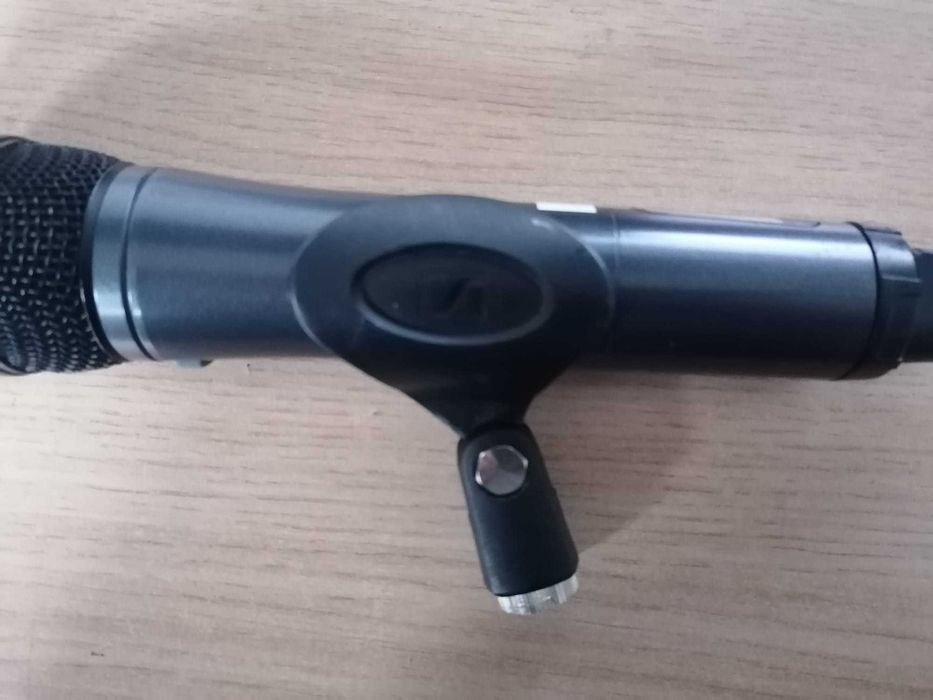 Microfon de mana Sennheiser SKM 300