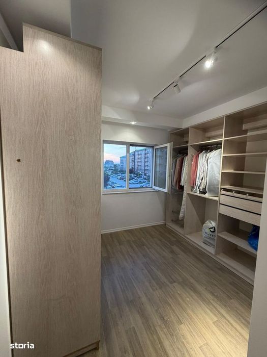 Vand apartament 3 camere Cosmopolis