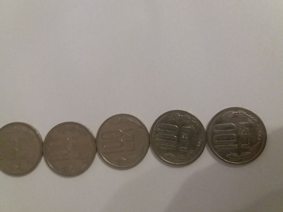 Monezi 100 lei cu chipul lui Mihai Viteazul