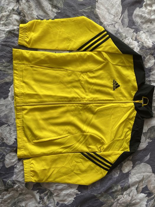 Жълто Горнище Adidas