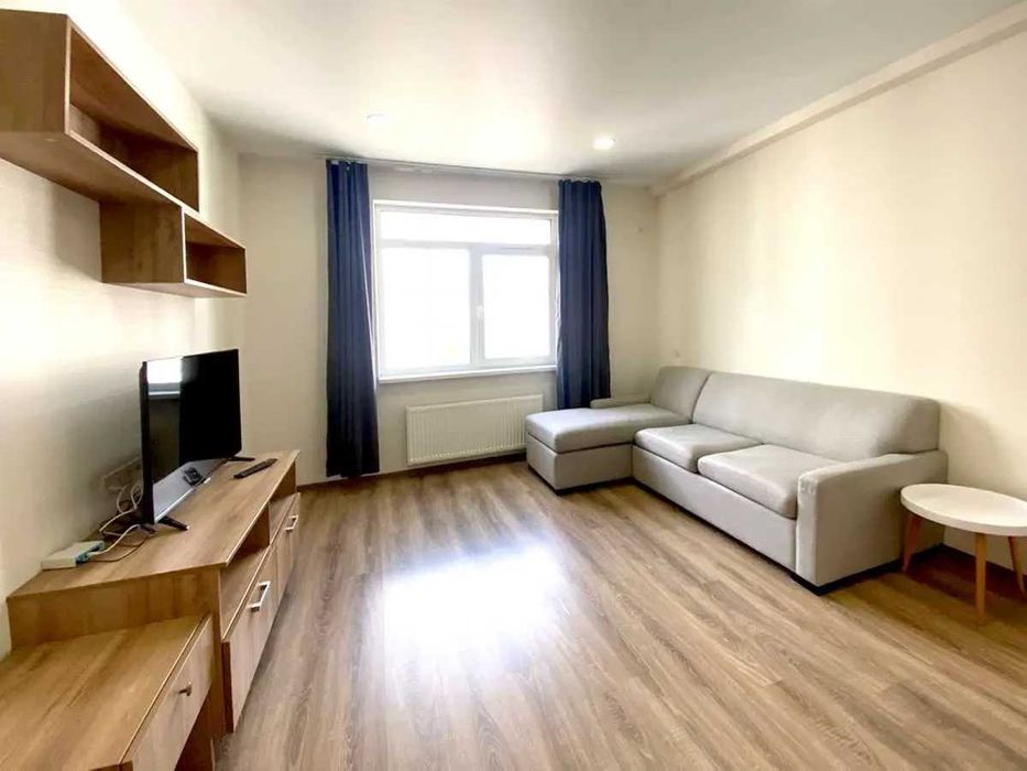 Дава се под наем Двустаен апартамент в София, Център - 56 кв.м за 397.8 € - Снимка #3