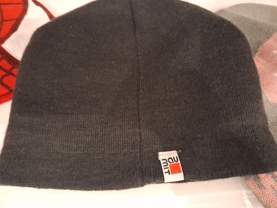 Vand Caciuli Groase Diverse Marci si Modele