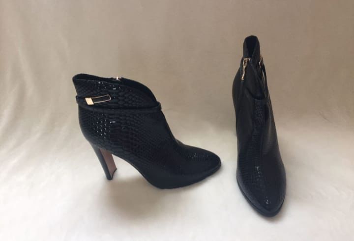 Продам обувь в хорошем состоянии