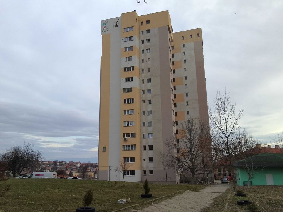 Продава се Двустаен апартамент в Радомир - 58 кв.м за 704 €/кв.м - Снимка #4