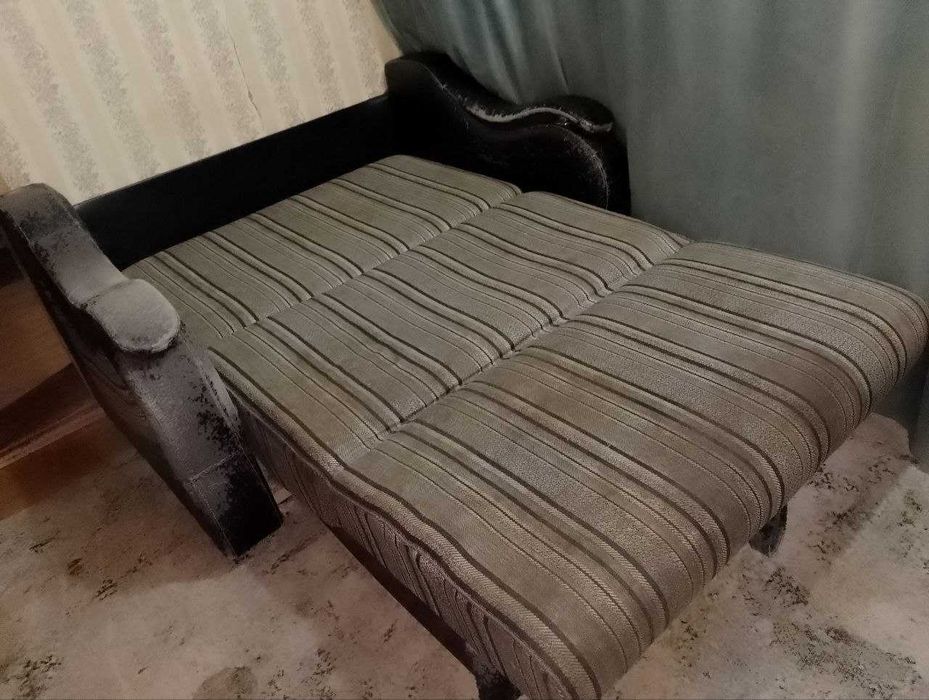 Отдам даром Диван (Самовывоз)