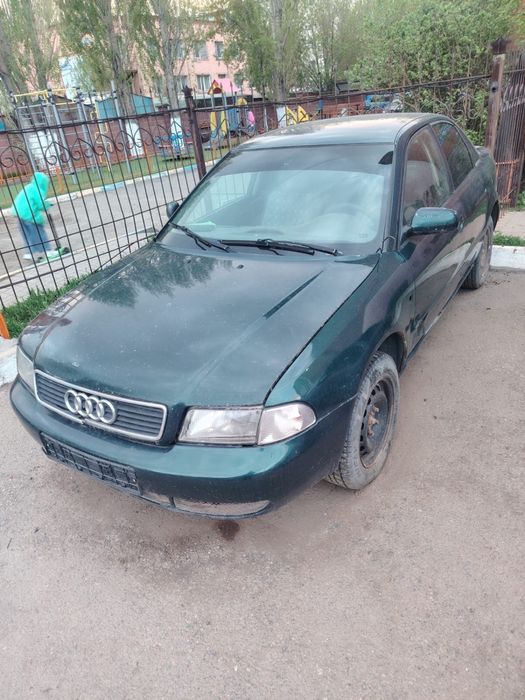 Продам машину Ауди А4