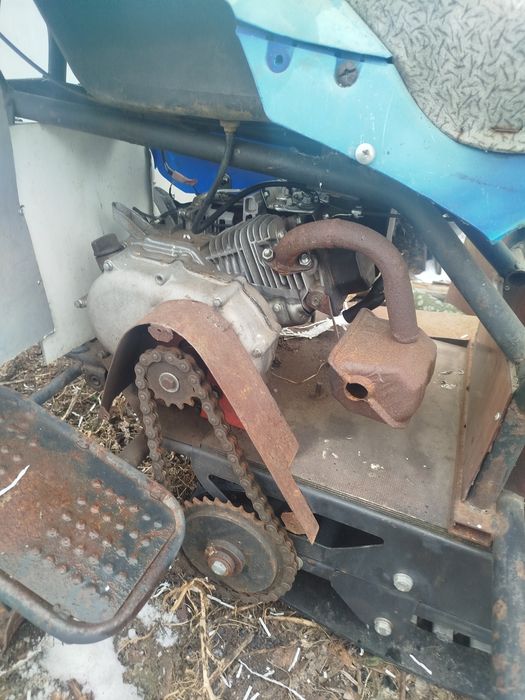 Снегоход хорошего состояние