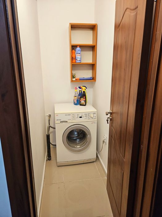 Дава се под наем Двустаен апартамент в Пазарджик, Център - 70 кв.м за 229.5 € - Снимка #6