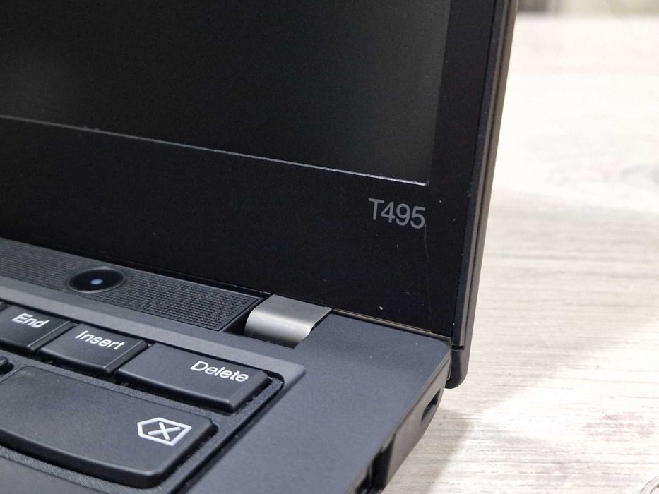 Лаптоп Lenovo ThinkPad T495 / 16GB RAM / 256 SSD / RYZEN 3 PRO / 14''