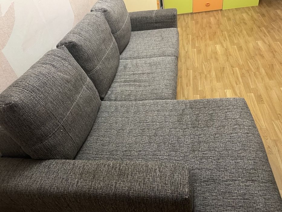 Продам большой диван (пр.Польша)