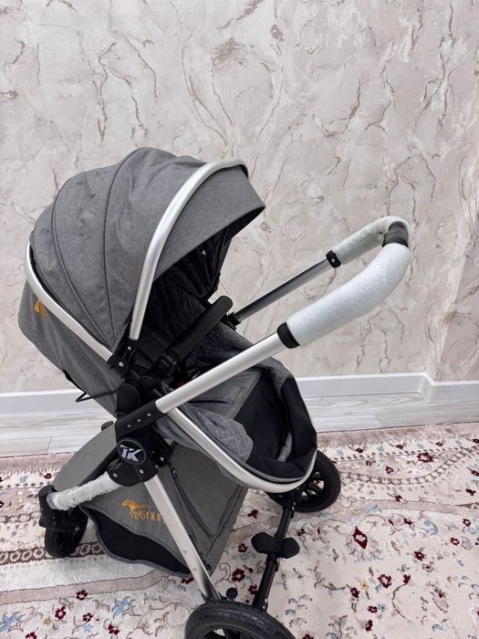 Продаётся коляска 3 в 1 Teknum + сумка