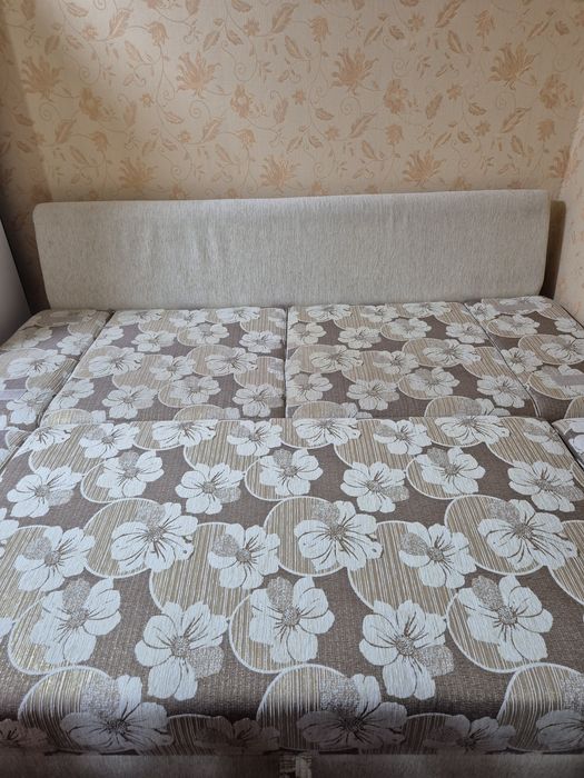 Продам диван раскладывающийся