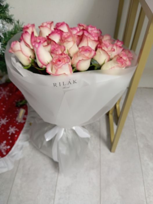 Продам букет только что привезли