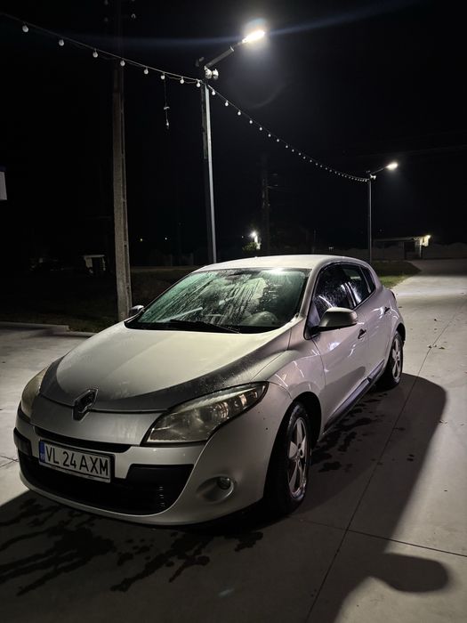 Megane 3, hatchback 2009