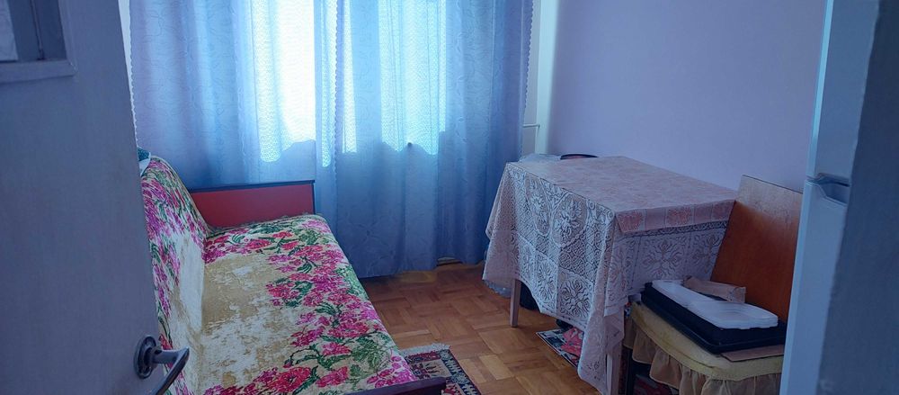 Vanzare apartament 3 camere - str.Octav Bancila nr.1