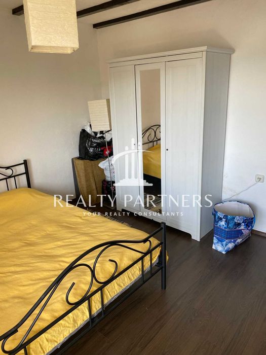 Отдава под наем Етаж от къща - с. Кладница, обл. Перник