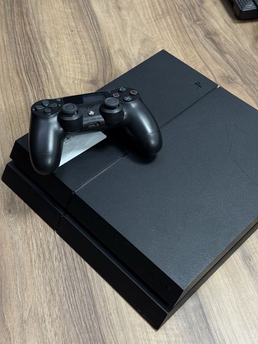 Прошитая PlayStation 4 Fat