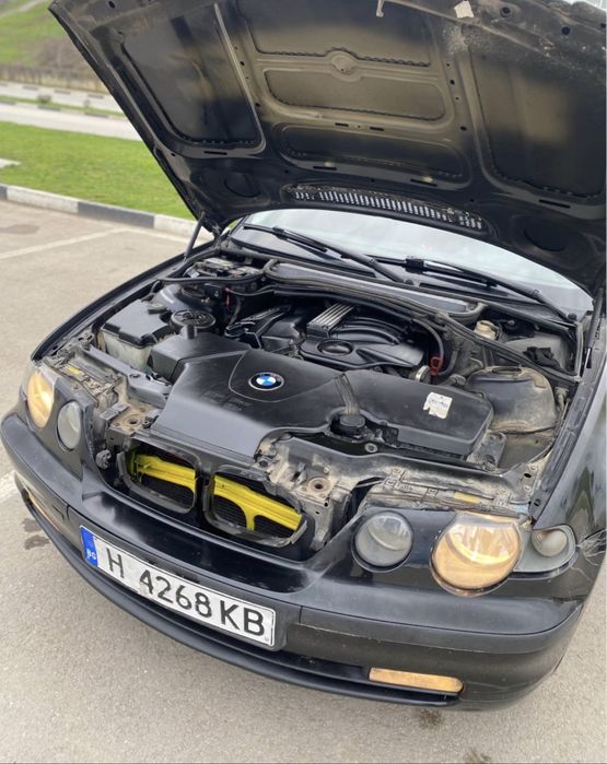 Продавам BMW Compact 2003г. (купе)