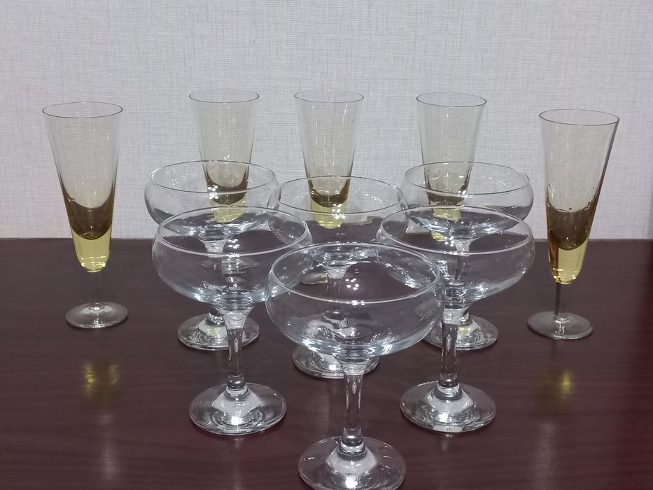 СССР цветные бокалы в идеальном состоянии,см.все фото.