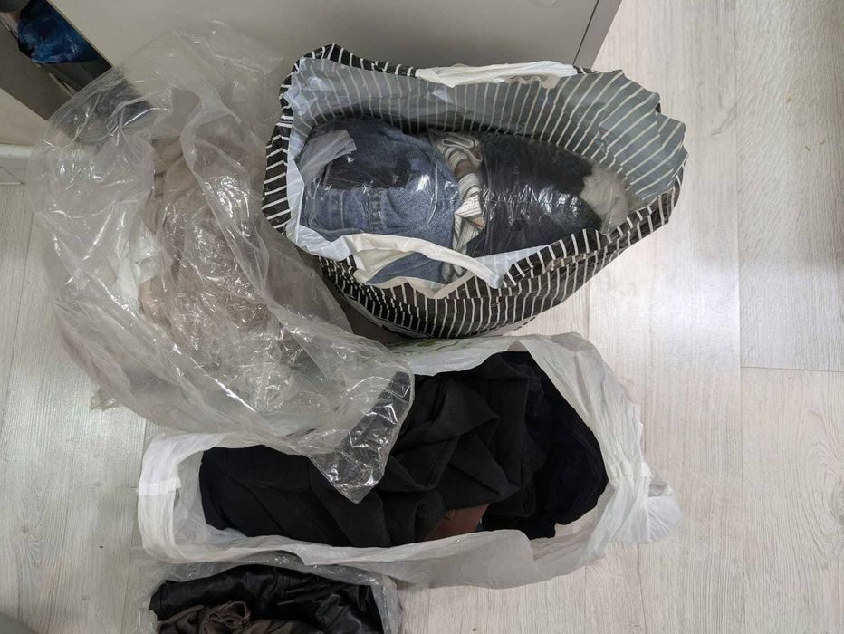 одежды для женщин , размер 42-44