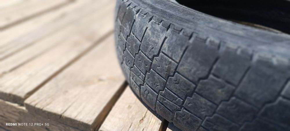 Продаю покрышку на Газель