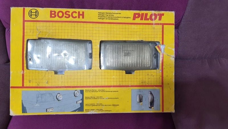 Set proiectoare ceata OEM Bosch Pilot 150 pentru mașini clasice vwgolf