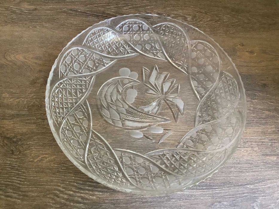 Красивая хрустальная посуда