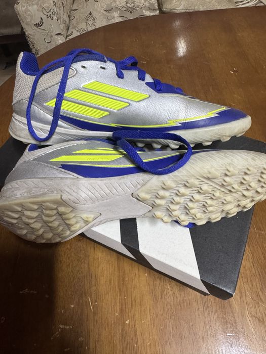 Сороконожки Adidas Messi